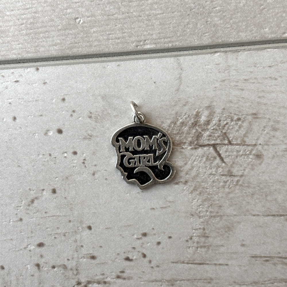 James Avery